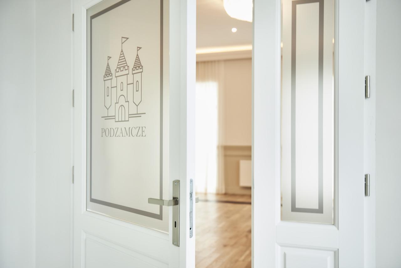 Zajazd Podzamcze Falkow Exteriér fotografie
